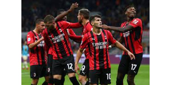 L'invité de l'AC Milan 0-1 perd le FC Porto